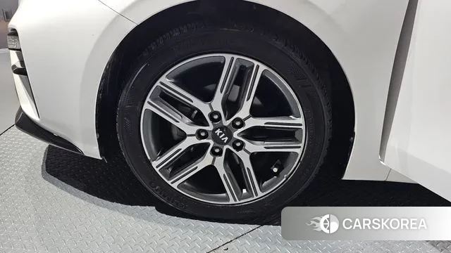 Kia Come New K3 id 2971535 из Кореи 15