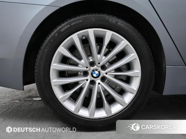 BMW 5 Series (G30) id 3873310 из Кореи 15