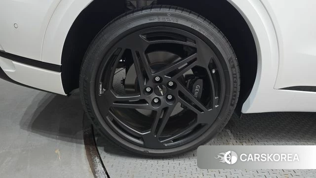 Genesis GV70 id 4752879 из Кореи 30