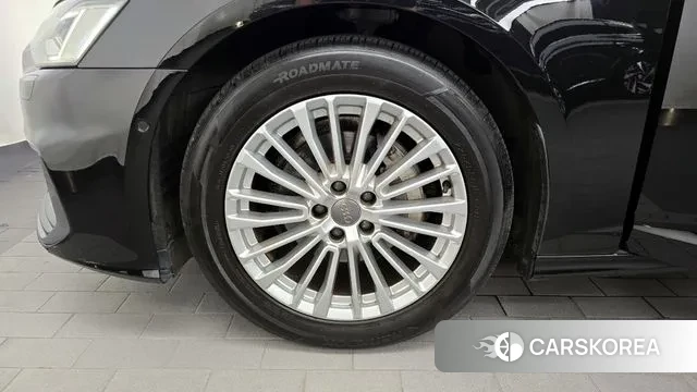 Audi A6 (C8) id 2989707 из Кореи 15