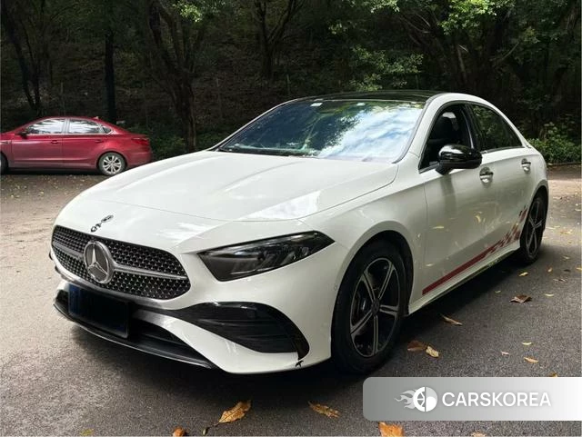 Mercedes-Benz Class A 2024 Белый из Китая, фото 5