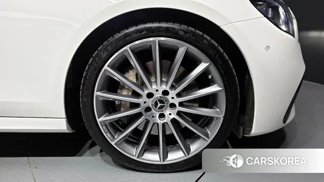 Mercedes-Benz E-Class W213 id 3043427 из Кореи 15