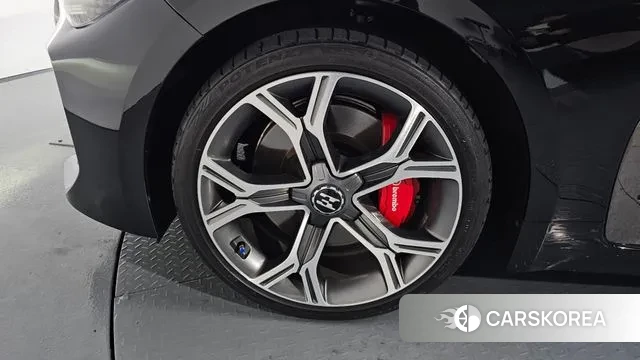 Kia Stinger id 2991124 из Кореи 15