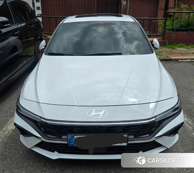 Hyundai The New Avante Hybrid (CN7) 2025 Белый из Кореи, фото 5