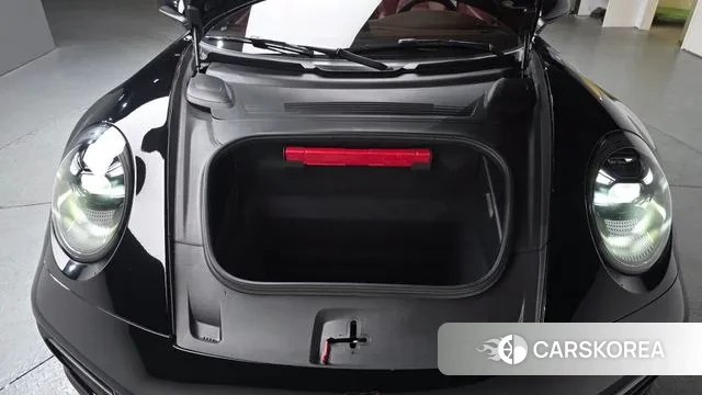 Porsche 911(992) id 3726704 из Кореи 15