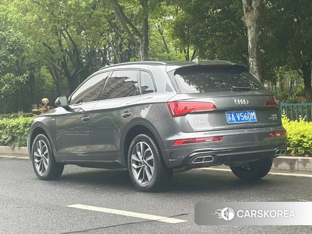 Audi Q5L Sportback id 4261232 из Китая 12