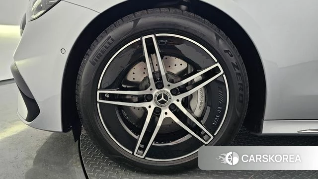 Mercedes-Benz E-Class W214 id 4578505 из Кореи 15