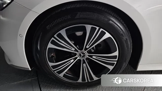 Mercedes-Benz E-Class W214 id 3629119 из Кореи 15