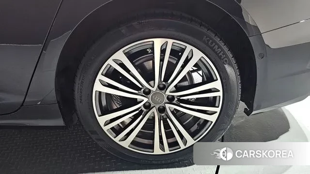 Audi A6 (C8) id 3008674 из Кореи 15