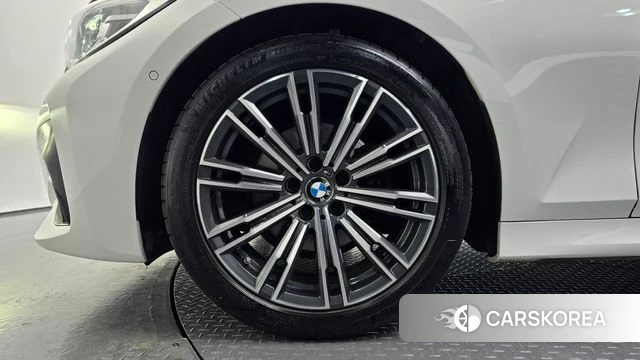 BMW 3 Series (G20) id 4195762 из Кореи 15