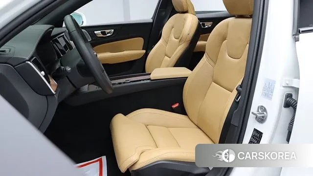 Volvo V60 Cross-Country 2nd Generation id 3610198 из Кореи 15