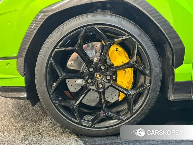 Lamborghini Urus id 4421680 из Кореи 15