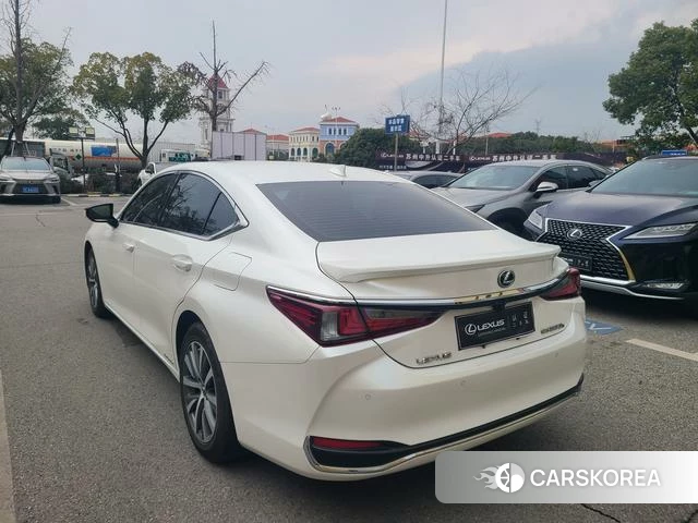 Lexus ES id 4242008 из Китая 7