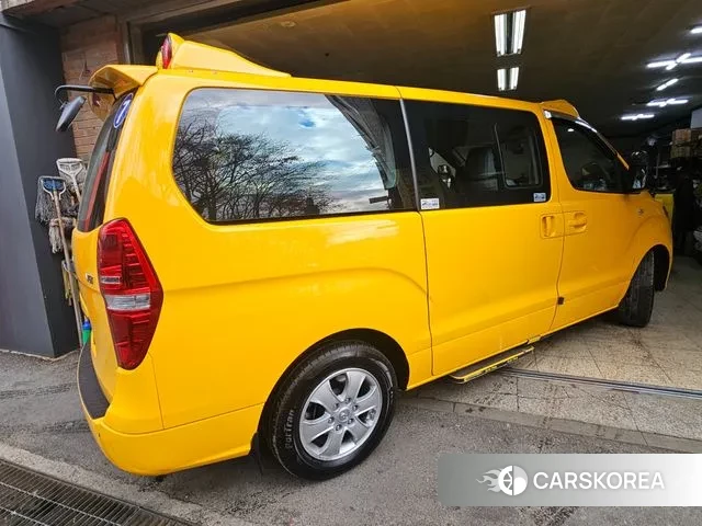 Hyundai The New Grand Starex id 3557689 из Кореи 15