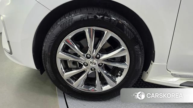 Kia The New Carnival id 4677911 из Кореи 31