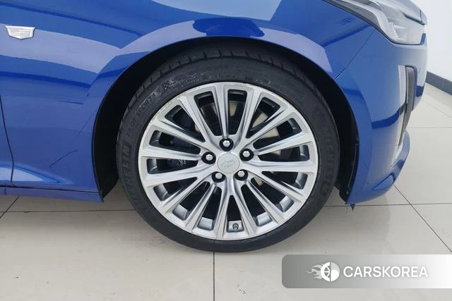 Cadillac CT5 id 4229217 из Китая 12