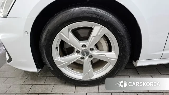 Audi A6 (C8) id 3238612 из Кореи 15