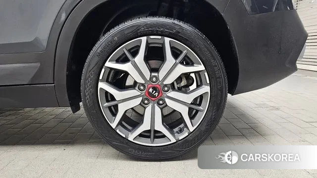 Kia Seltos id 3616189 из Кореи 15