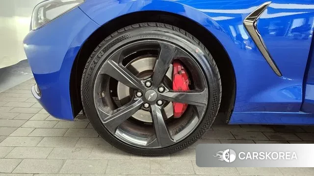 Genesis G70 id 3718335 из Кореи 15