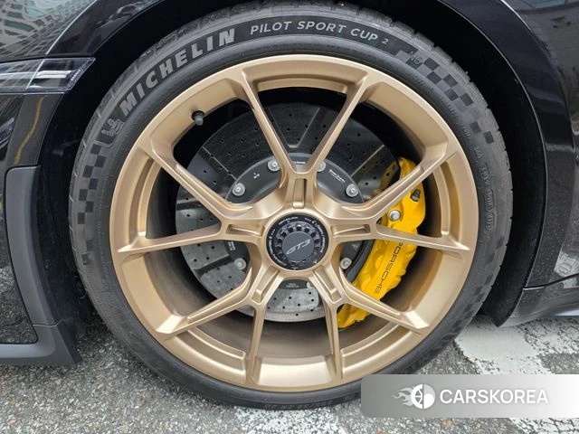 Porsche 911(992) id 3871578 из Кореи 15