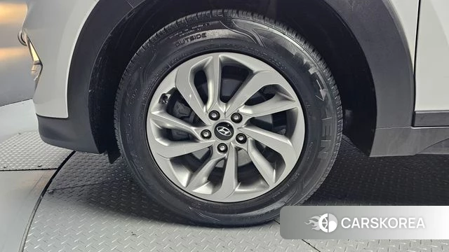 Hyundai All New Tucson id 4496918 из Кореи 15