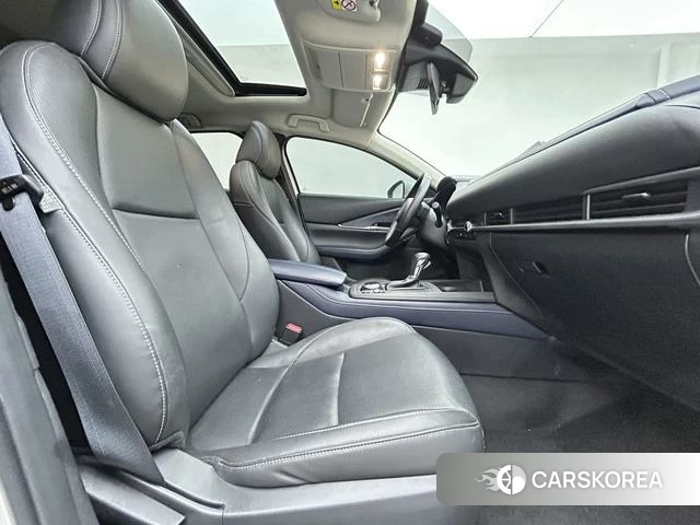 Mazda CX-30 id 4392057 из Китая 9