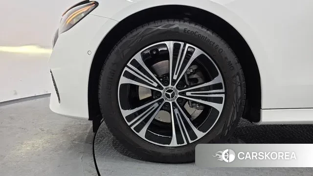 Mercedes-Benz E-Class W214 id 3731179 из Кореи 15