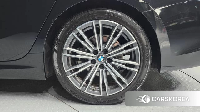 BMW 3 Series (G20) id 4245097 из Кореи 27