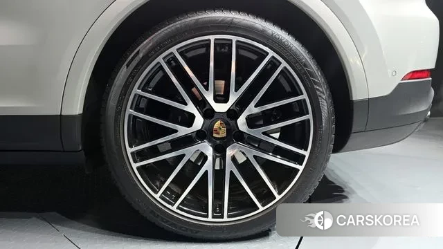 Porsche Cayenne (PO536) id 3487096 из Кореи 15