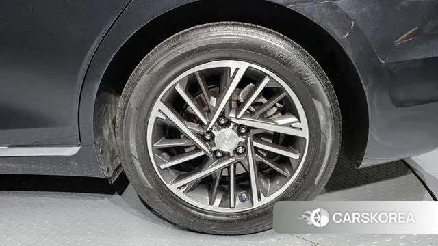 Hyundai The New Grandeur IG id 3546260 из Кореи 15