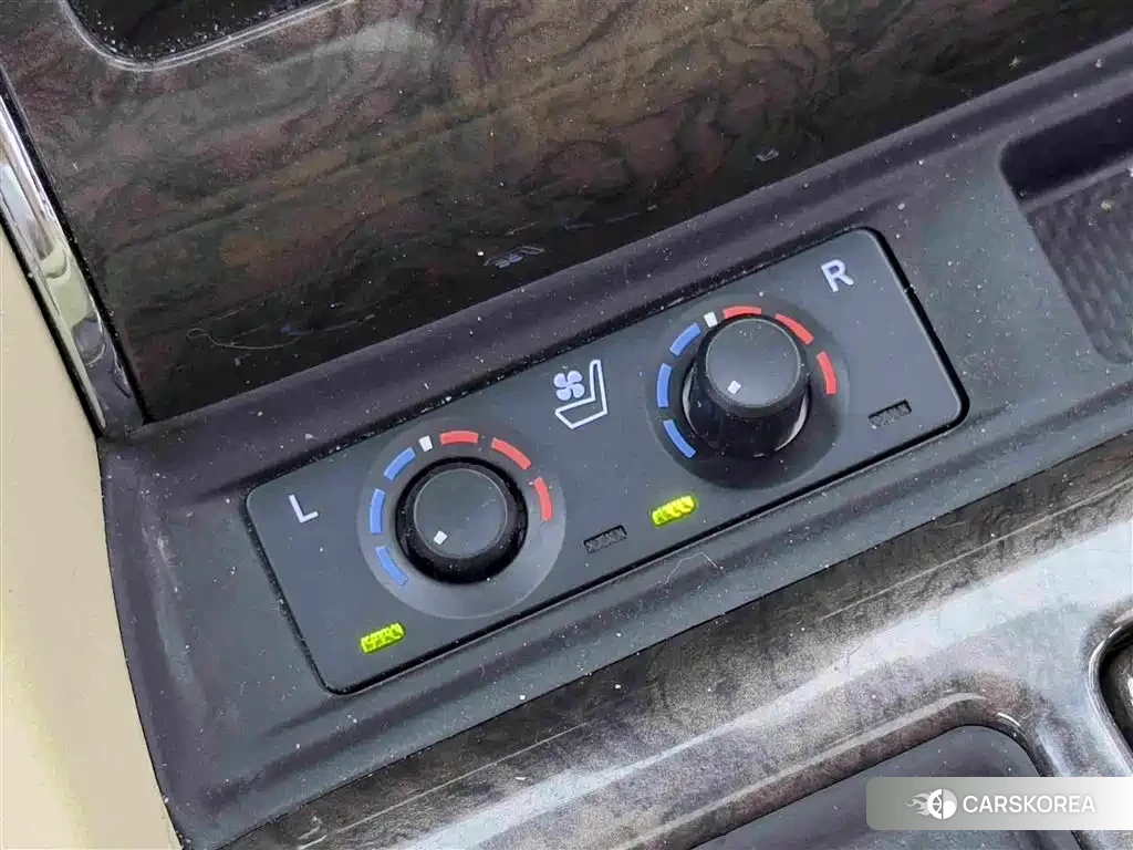 Toyota Vellfire id 4600549 из Китая 17