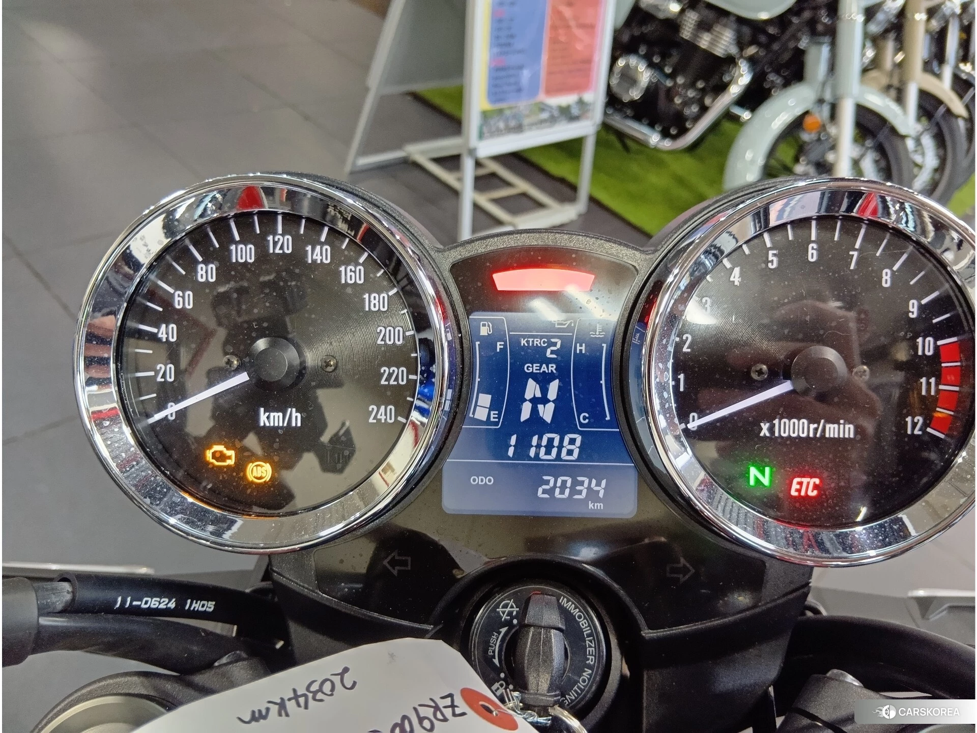 Kawasaki Z900RS 50TH id 4374115 из Японии 6