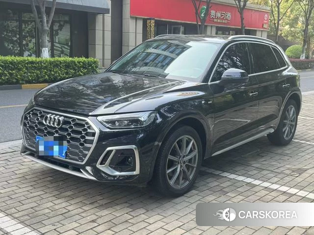 Audi Q5L 2021 Черный из Китая, фото 5