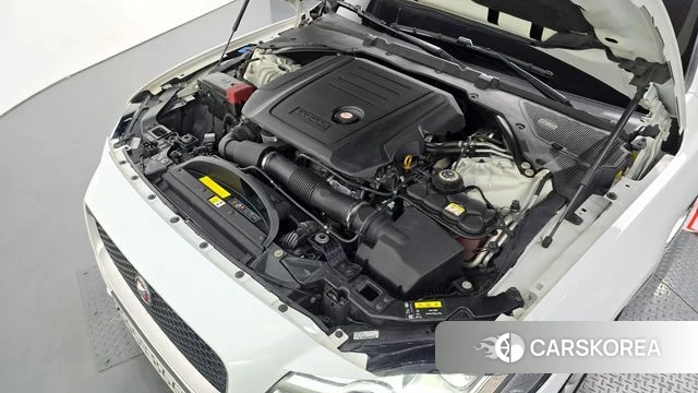 Jaguar XF (X260) id 3844836 из Кореи 15