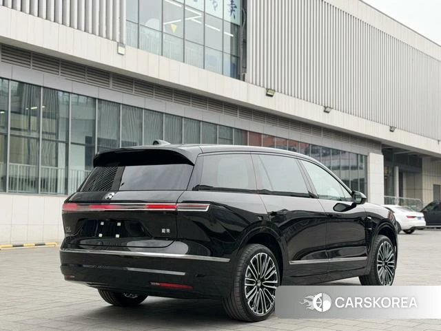 Weilai ES8 id 4198878 из Китая 24