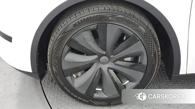 Tesla Model Y id 3555095 из Кореи 15