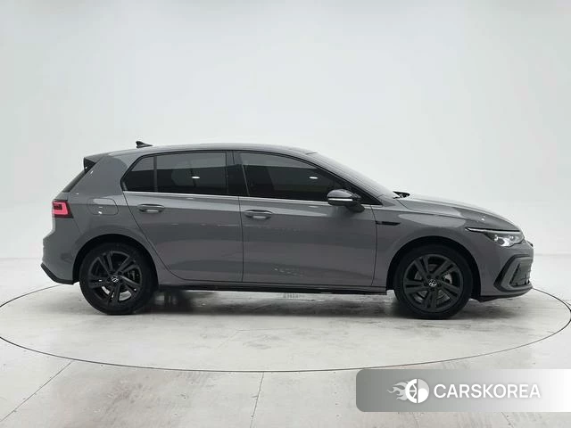 Volkswagen Golf id 4393299 из Китая 19