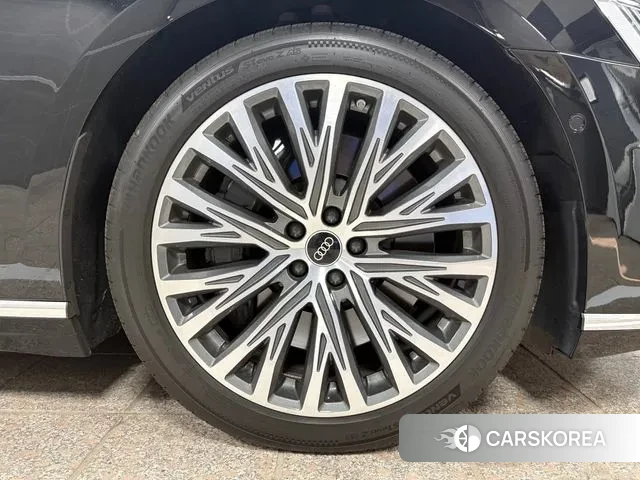 Audi A8 (D5) id 3645803 из Кореи 11