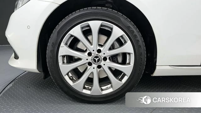 Mercedes-Benz E-Class W213 id 4345289 из Кореи 28