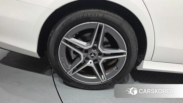 Mercedes-Benz E-Class W213 id 4540887 из Кореи 27