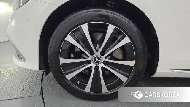 Mercedes-Benz E-Class W213 id 4750273 из Кореи 30