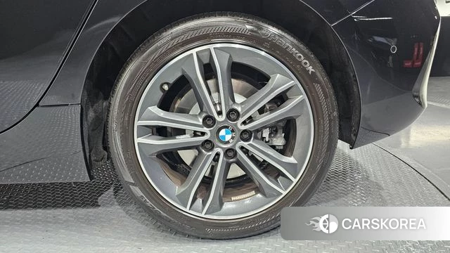 BMW 1 Series (F40) id 3877784 из Кореи 15