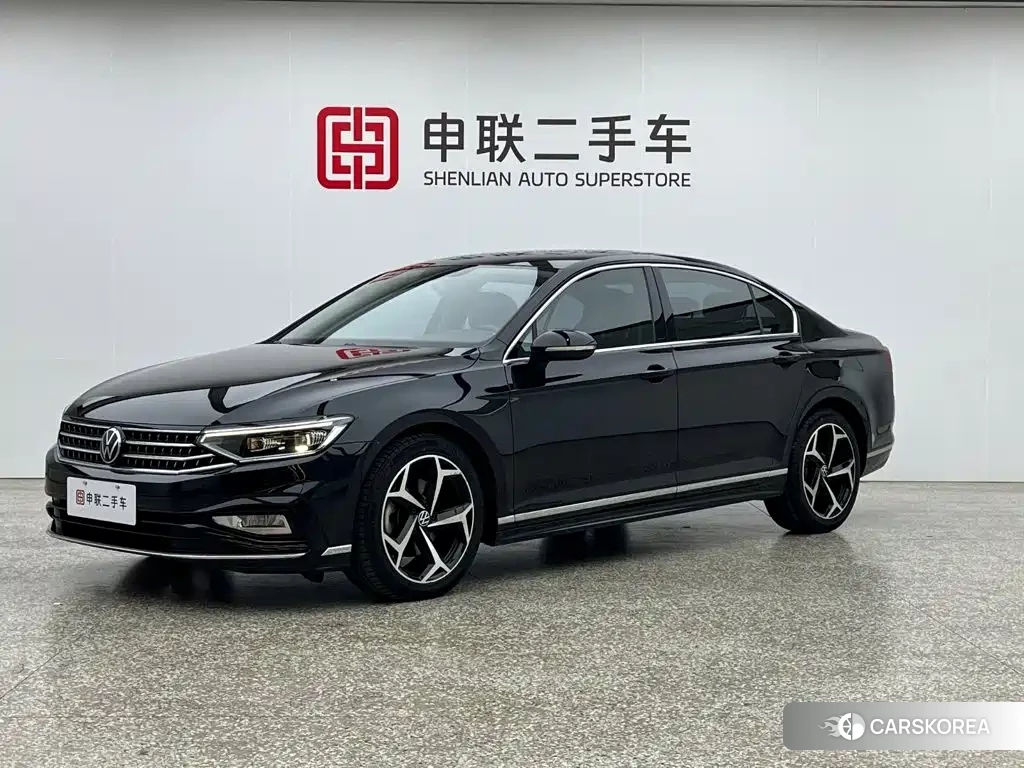 Volkswagen Magotan 2023 Черный из Китая, фото 6
