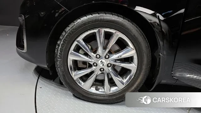 Kia The New Carnival id 2970763 из Кореи 15