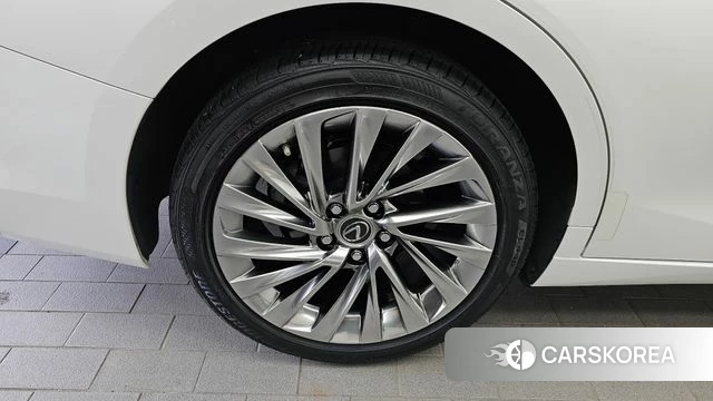 Lexus ES300h 7th generation id 4408779 из Кореи 31