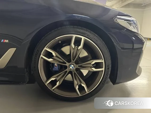 BMW 5 Series (G30) id 3643594 из Кореи 10