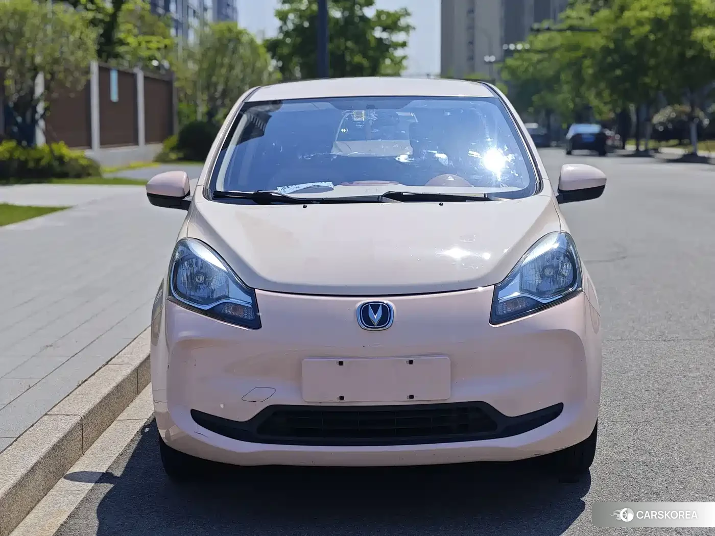 Chang'an Changan Benben E-Star 2022 Red/purple из Китая, фото 5