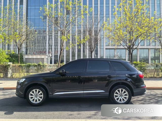 Audi Q7 id 4259392 из Китая 14