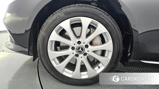 Mercedes-Benz E-Class W213 id 4502303 из Кореи 29