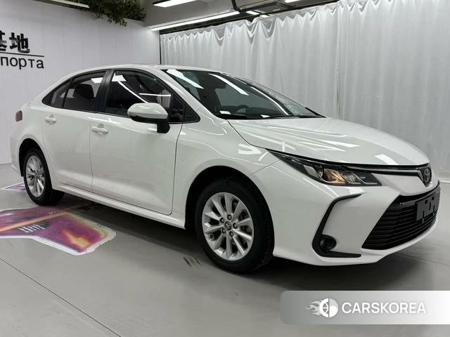 Toyota Corolla 2022 Белый из Китая, фото 5